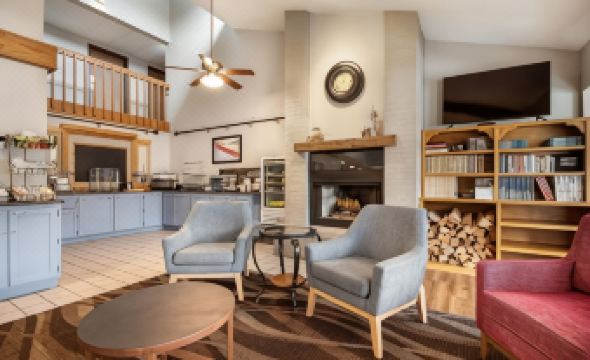 AmericInn by Wyndham St. Peter