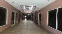 Paradise Suites & Residence