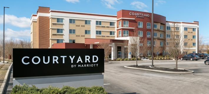 Courtyard Toledo North Hotels in Lucas County
