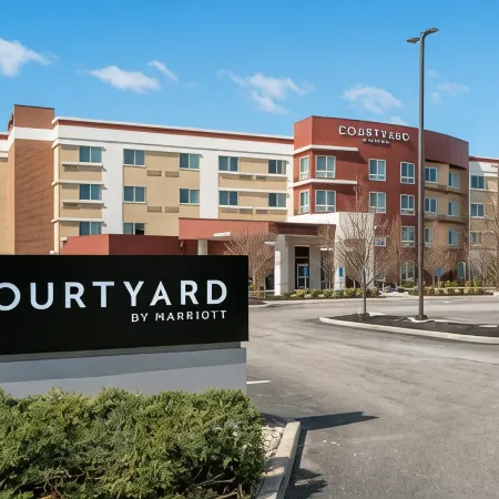 Courtyard Toledo North