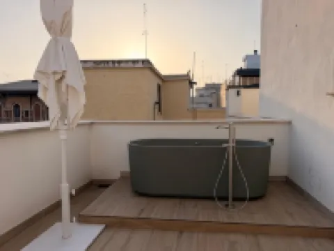 MARI Luxury Rooms and Suites