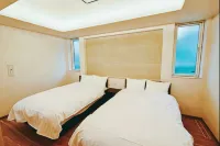 미칠 타네사시 - 2성급
