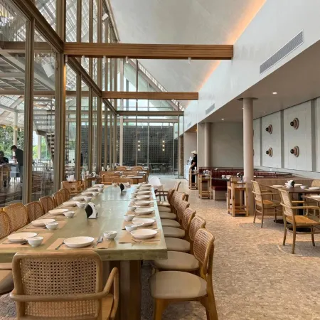 Prelude Hotel Отели рядом с достопримечательностью «Школа Висадтагунгсри»