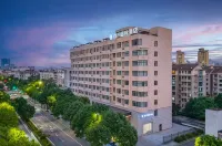 Yuelu kangyang Hotel (Hangzhou Tonglu Fuchun River Branch) - 4 Yıldız