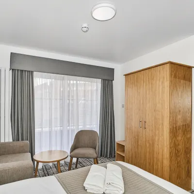 Best Western Greater London Hotel Các khách sạn gần Khu ngoại ô Hainault