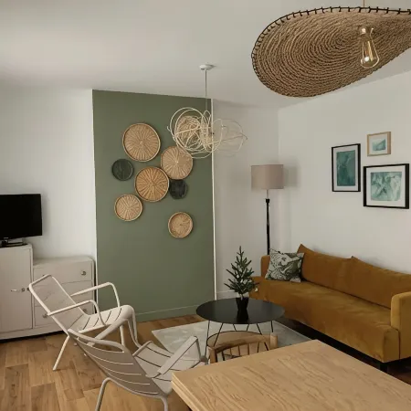Champagne! Spacious apartment
