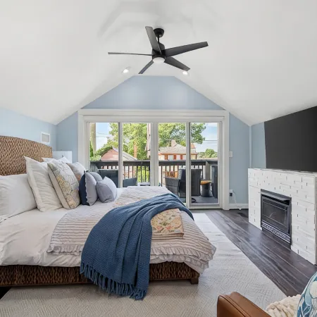 Luxury 2-bedroom house with Water views, Chesapeake City