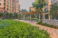 臥龍古漁村民宿 七彩雲南歡樂世界住宿飯店