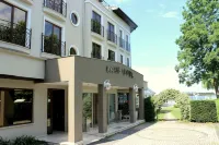 Lale Hotel