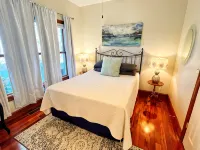 Sunset Ridge-Sleeps 16-Panoramic Lake Cumberland Views-3 Decks-Jamestown Marina