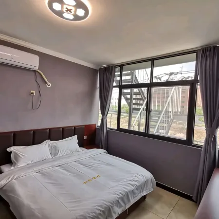 Xinxiang Caku Hotel
