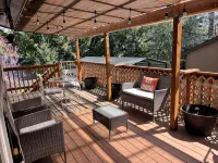 Adventure Haus Hayden Lake-Family Fun with Hottub! - 3-Star