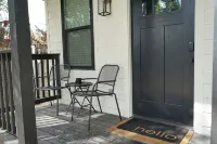 Cozy 1BR Tiny Home near Downtown & NB Rivers
