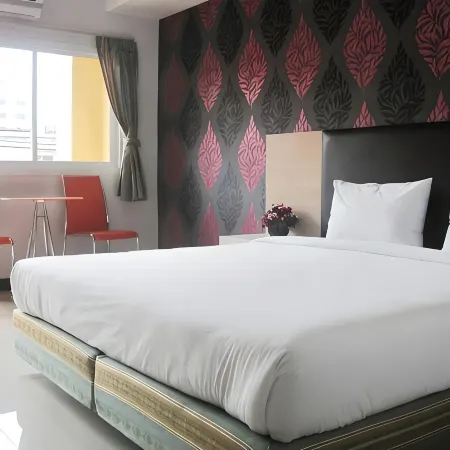 Orange Grand Hotel