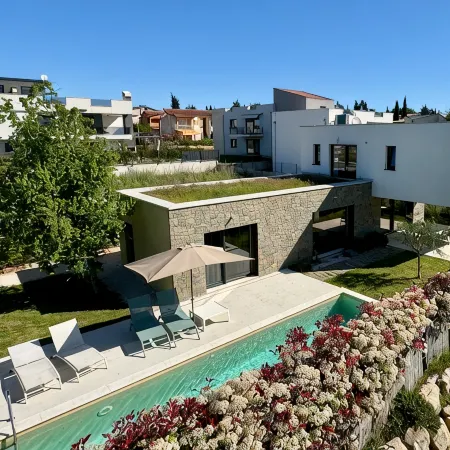 Villa Zen: Spacious Istrian Villa with Private Pool – Perfect for Families, Steps from the Sea