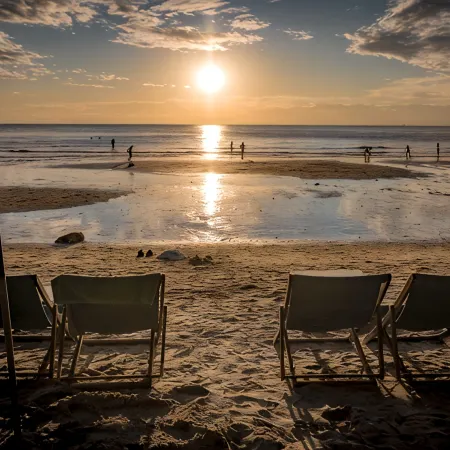 15 Palms Beach Resort