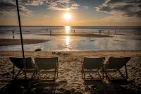 15 Palms Beach Resort - Beach