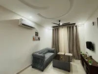 Stay Royal BNB - Luxury Villa -  Casas de vacaciones