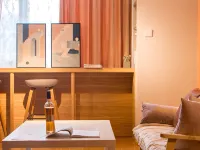 Zheyouwujian Loft Minimalist Light Luxury Smart Homestay (Mengzi Nanhu Park)
