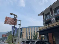 Boundless Homestay (Yesanpo Bailixia) - Bãi đậu xe