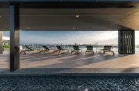 The Base Central Pattaya Super Condo - Private Pools