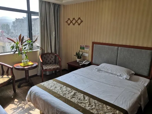 Fangxian Shuyue Business Hotel - Pet friendly