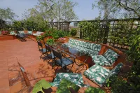 Diana Roof Garden