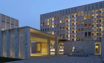 The Lalit New Delhi