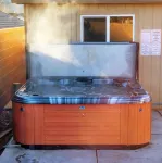 Private Home & Fenced POOL 32'x16', sleeps 15, Jacuzzi,  TV/Game rm, Play-Set - 3-Star