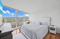 Beach, City lights and Mountain Views 180 degrees view & centrally located Hotels in Downtown Honolulu