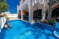Tritonas Rooms