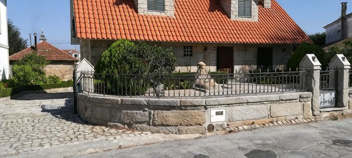 Giravillage - Vivenda com Piscina Privada na Serra da Estrela Hoteles en Seia