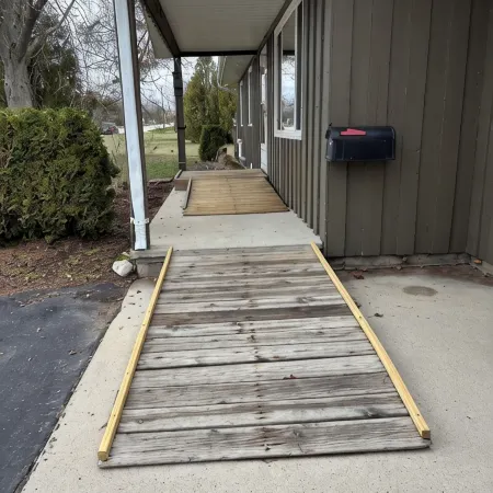 Wheelchair assessable spacious 5-bedroom house in Algoma