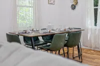 World Cup 2026 Group Home - 15 Minutes to Stadium, 5 Bedrooms, Sleeps 16