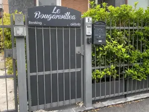 Le Bougainvillea 2