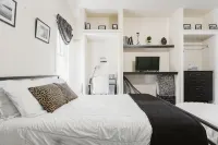 Lovely Private Guesthouse with AC & WiFi in Shillington - Homestays
