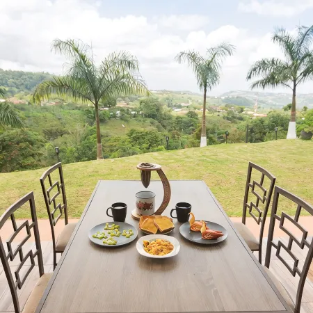 Splendid House with Jacuzzi surrounded by nature and incomparable tranquility