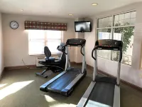 Holiday Inn Express & Suites ZION by IHG - Gym