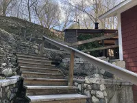 Little Fox Cottage - A Cozy Riverview Getaway