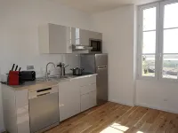 3-Room Apartment on 1st Floor of les Courlis on the Edge of Portbail Harbor Hotels in Portbail