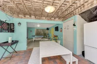 Your Personal Resort-7Br-12 Beds, Pool, Bocce Ball, Boating & so Much More! - 4 stjerner