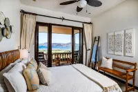 Spectacular, Gated, Oceanfront Luxury Villa w/ Pool - Playa Flamingo, Costa Rica - Gym
