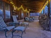 Cute cabin next to Pisgah National Forest; Hot tub Wi-Fi - Alphydda