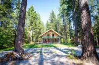 Black Bear Cabin central location to all Leavenworth's outdoor activities.