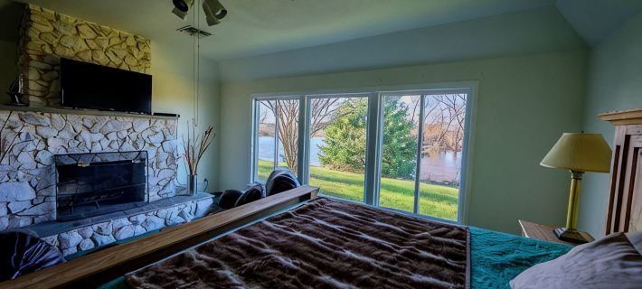 Private Country Home on 4 Acres, Open Space, Pool, Hot Tub, Gameroom, Pond Hotels in Kaufman County