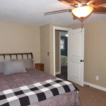 Close to trails! Cozy home base for your snowmobile adventures.