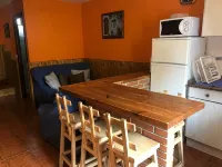 Vivienda Vacacional La Casina del Tazón Hotéis em Parres