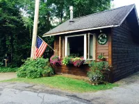 Highland Cottage Super Cute-Close to Everything in Lake Placid