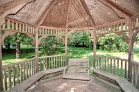 Charming 4-bedroom house with AC and WiFi in delightful Troutman