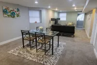 Cozy 2BR/1BA Garden Apartment Near Lincoln Square - Condos
